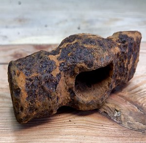 100 Years Underground! Restoring an Ancient Rusty Hammer | Pretty Restoration