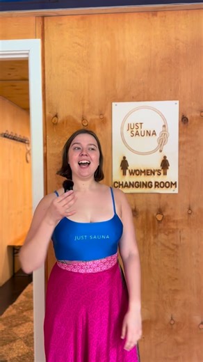 Step inside our women’s changing room at Just Sauna — a calm and cozy space designed for you to slow down before and after your sauna experience. Our sauna master, Elizabete, will show you around: the warm wooden details, soft towels, and a scent of essential oils that lingers in the air. Everything here invites you to breathe, reset, and reconnect with yourself. If you haven’t visited Just Sauna yet, this is your sign to come by. Book your next SaunaGus session and make time for what truly matt