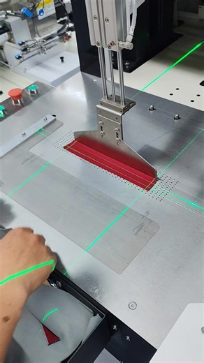 Fully Automatic Garment Pocket Opening Machine