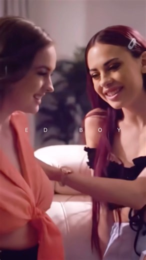 Best friend romantic love lesbian great video moment❤️‍🩹