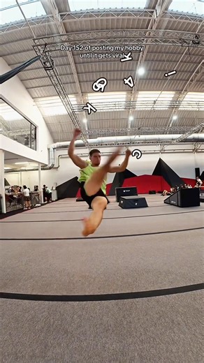 Back to the roots of tricking hPracticing basickick variations - 540 Kick, Cheat 720, and Cheat900