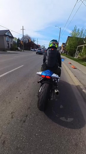 Bro def got a suga momma. 🤔 . Bro 👉🏽 @stoopidsalal . @insta360motorcycling @insta360 @insta360italia @cardosystems @agvhelmets @canadiankawasaki @suzukicycles @bikerboysoftoronto . #bikelife #bikes #bikers #biketok #motorcycle #bikerboys #gsxr #suzuki #wheelie #insta360 #toronto #canadian #truenorth #gpmoto #funny #fyp | 360gsex-Rboi