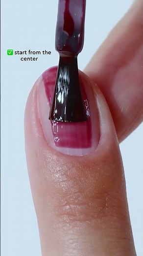 Nail the basics 💅here’s how to get that perfect gel polish swipe 👀#LeMiniMacaron #GelPolish