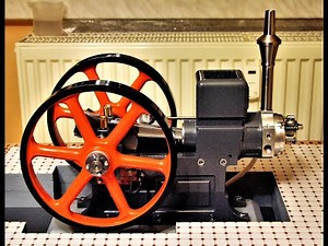 Ein Modell 4-Takt-Motor, fast wie ein Baukasten, von Manfred König.