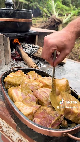 Aprenda a preparar costelinha assada deliciosa