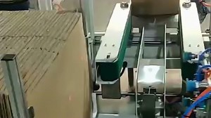 松川自动开箱机闪亮登场，这机器看起来真实用，满满的科技感