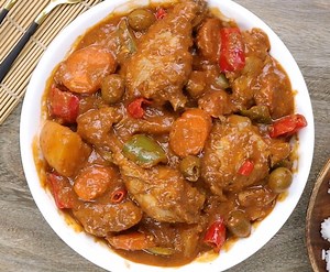 Love the sweet, savory and spicy flavors of Caldereta? Try this Chicken Caldereta version. It's easier to make than beef or goat and more budget-friendly, too! This chicken stew is hearty, tasty, and perfect with steamed rice. Get the full recipe: https://www.kawalingpinoy.com/chicken-caldereta/ | Kawaling Pinoy Recipe Blog