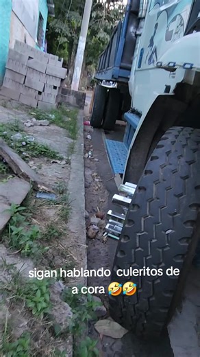 Reacciones divertidas a los comentarios en TikTok