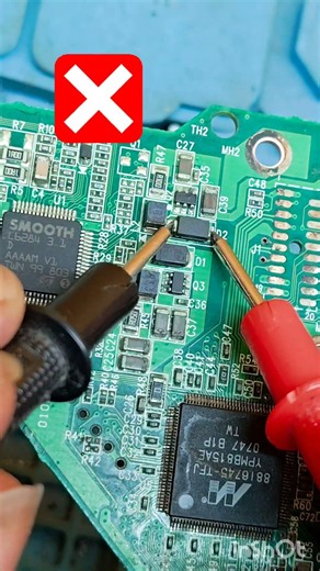 SMD Components diode testing #shorts #trending #ytshorts #multimeter #testing #repair #smartphone