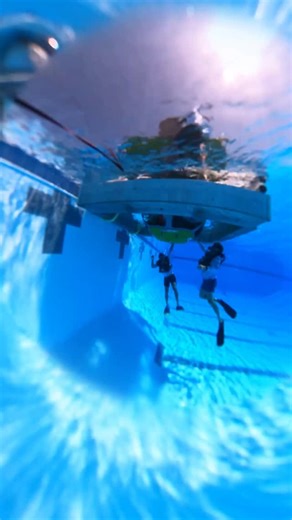 Early year dunk testing for @britlilly66 & @bill_pyburn 🦾🏁 Who’s ready to watch these 2 race in Key West for the World Chanpionships? I know we are… Tag @dirtymoneyracing3 to make the platform! #offshoreracing #dunktest | Dirty Money Racing