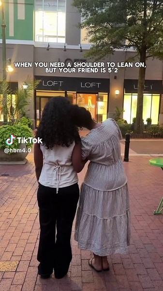 #HBM #tallpeopleproblems #friends #fyp | talltok