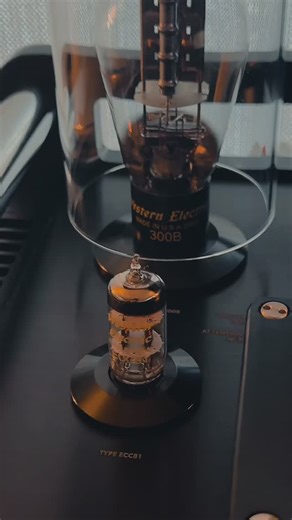 Steve Huff on Instagram: "Loving this combo of Emotiva NOSTALA LB12 speakers ($3k) with the Western Electric 91E 300B SET amp! A gorgeous combo. #hifi #audio #audiophile #music #highendaudio"