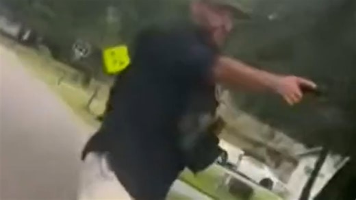 Video shows South Carolina deputy point gun at teens