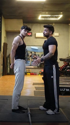 Apoorv Tiwari | Coach 🇮🇳 on Instagram: "Want impressive TRICEPS ? ( Do this 💪🏻 📈) 🎥 Save & Share this reel if you found It helpful ✔️ 🎥 Follow @acoustic__biceps for more such Videos ✔️ Helpful supplements 👇🏻 📌 Wellcore Micronised Creatine monohydrate ( helps in gaining muscles & strength / doing progressive overload with good pace ) ➡️ Visit wellversed.in ➡️ Add wellcore micronised creatine monohydrate in cart ➡️ Discount code : Apoorv10 📌 Avvatar Whey Protein ( helps you hit your dai