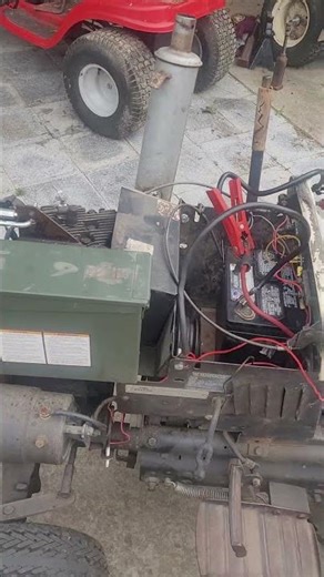 FMC Bolens G12 (Some Discoveries) #automobile #lawnmowingbusiness #lawnmower #mechanic #professional