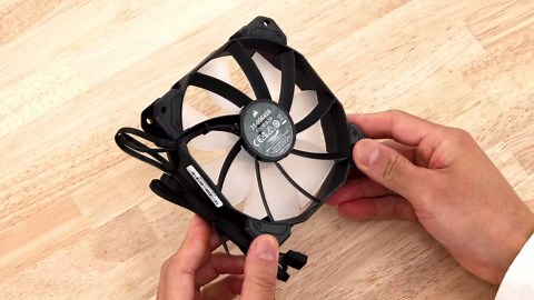 Corsair H60x RGB Elite Liquid CPU Cooler - 16 Dynamic RGBLEDs - SP120 Elite Series PWM Fan with AirGuide Technology - Intel® LGA 1700, 1200, 115X, 2066, AMD® AM5/AM4 Sockets - Black