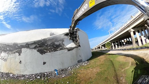 A front row seat of demolition, seen through the eyes of an elite operator. #PAW #PAWMaterials #PAWCompanies #PAWDemolition #PAWDemo #catequipment #demolition #materials #recycling #demosite #recyclingyard #demolitionteam #excavator #constructionwork #constructionlife #heavyequipment #FYP | PAW Materials Inc.