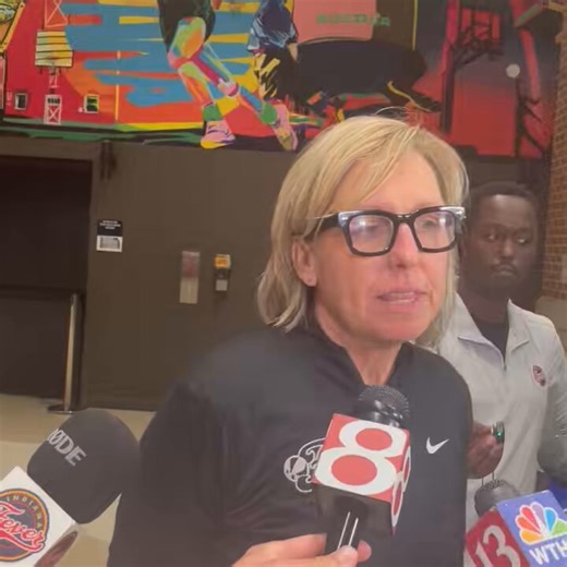 #Fever COO/GM Amber Cox on Raven Johnson’s experience:“I alway say a PG playing for a coach like Dawn Staley, who was one of the greatest PGs in our game, you’re gonna learn a lot and she’s been a sponge. So, I think coming in here, she’s got a leg up.” | @theathleticwbb