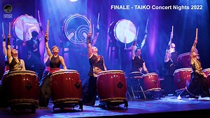 The TAIKO Concert nights 2022 were so unique and wonderful - here a small clip of the emotional "FINALE" 😀💪 with WADOKYO, FENIKS-Taiko &TAKUYA Taniguchi in Düsseldorf. 😍 more: www.youtube.com/c/KaiserDrums Enjoy and peaceful taiko wishes from KAISER DRUMS . #kaiserdrums #wadokyo #fenikstaiko #takuyataniguchi #taikoconcertnights2022 #wadaiko #taiko #taikolove #düsseldorf | Taiko Kaiser Drums