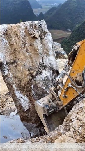 Granite mining and separation#excavator#shorts