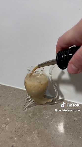 Creamy Butterscotch Shot Recipe - DIY Drink with Vodka and Baileys