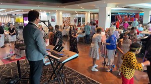 Live music and entertainment with Fortunato @Redcliffe Dolphins leagues club P2 ￼ | Fortunato Music