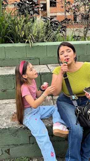 MAMI NO ES LABIAL ES DULCE #humor #familiaibañez #comedia #comedia #comedy #shorts #shortsviral