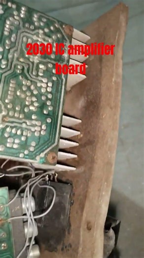 2030 IC amplifier board #smdexperiment