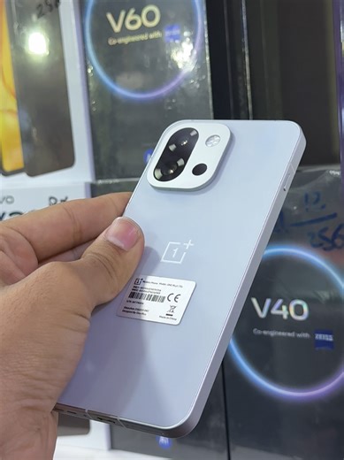 OnePlus 13 T Battery Features and Pricing Overview