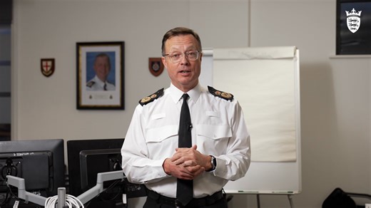 STORM GORETTI - a message from Chief of Police, Robin Smith A major incident was declared today at 7pm. Islanders, please stay home, stay safe and follow Government channels for further updates. - The RED wind warning remains in place with the peak winds between 7pm and 3am. - Only dial 999 in an emergency overnight, if there is a risk to life - The Emergency Department will remain open this evening but please ONLY visit if you are experiencing a genuine medical emergency. - There will be tree d