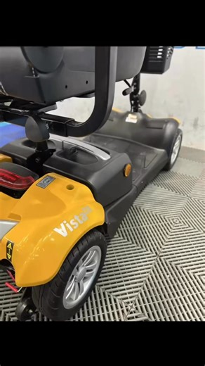 The Rascal Vista DX is well known for its impressive range of up to 34.5 miles, making it the ideal scooter for long day trips. The Vista DX can dismantle into 6 easy-to-lift sections making it suitable for transporting in your car. The scooter features a compact and slimline style offering plenty of leg room for the user.The scooter has a fully adjustable, comfortable captain’s seat that swivels and features a headrest, padded armrests, and a reclining backrest.Features: All-round suspensionCon