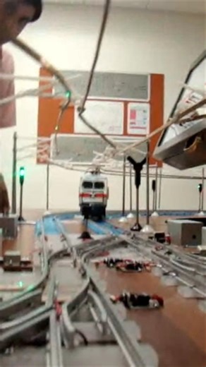 Learning rail signals in a rail model room