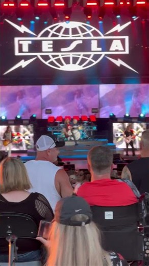 TESLA Call It What You Want LIVE in Concert Indianapolis 8/26 #tesla #ruoff #rocknroll