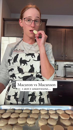Macaroons vs Macarons: Understanding the Differences