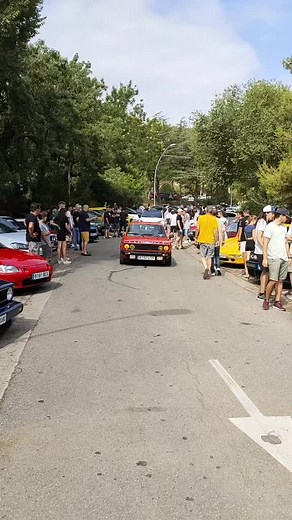 Fiat 128 3p Sport de 1979 #fiat #fiat128 #fiat1283p #fiat128sport #seat #seat128 #seat128sport #seat1283p #seatcompeticion #seatclasico #seatclásicos #seathistoricos #seathistorico #italiancar #italiancars #italiancars🇮🇹 #cochesespaña#carroclassico#carrosclassicos#autosantiguos#cochesclasicos#autosclasicos#classiccar#carclassic#clubhojalata#carporn#petrolhead #coches