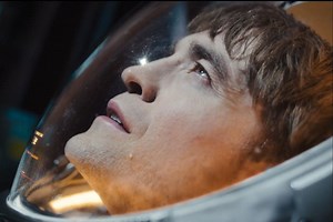 《寄生虫》导演奉俊昊新片《米奇17号》首爆中文预告，罗伯特·帕丁森（暮光男）主演_哔哩哔哩_bilibili