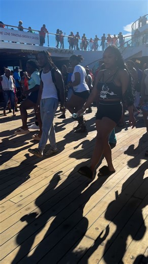 144K views · 2.6K reactions | YEP YEP YEP!!! #ldwt #linedancingwithterressa #baldheadguh #thewholedamnship #LDGC2025 | Line Dancing with Terressa | Facebook