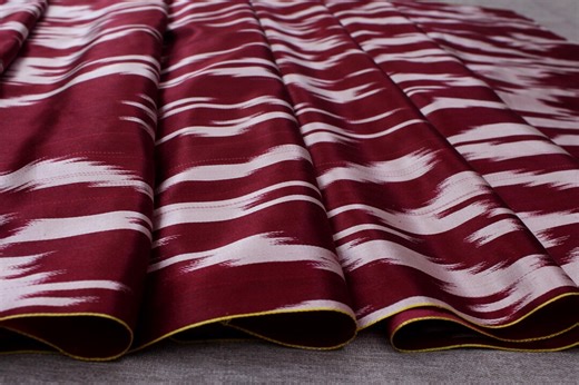 Vintage Silk Ikat Fabric 70s, Uzbek Khan-Atlas, Red Pattern (2.9 meters/3.2 yards)