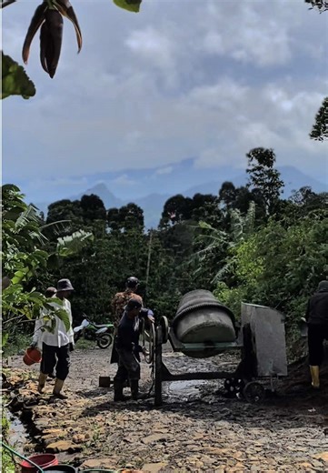 Pendakian Gunung Pakuan: Layanan dan Fasilitas Lengkap