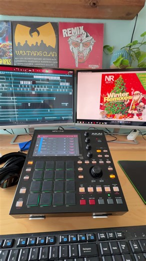 “How Ghostface Stole Christmas” Coming this holiday season. #ghostfacekillah #xmas #christmas #mpcone