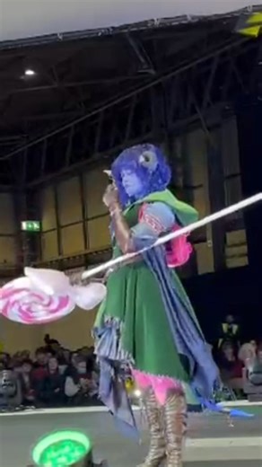 Helen Alice on Instagram: "My one goal for this year, was to recover from the previous 2🙌 And we went out on a high! 🥈5th silver in a row 😅 At least I'm consistent. Thank you @alovxra for being my bish this weekend. My cheer team, @alicerosesews , @whatserscosplay @applepippie @berrypiecosplay @loveoblong_ . Dominic and @lauramathewsart 🐉 came to Mcm on Sunday and I loved having you in my home from home. And the MCM gang, lead by @_agi_cosplay and @silverravens785. And basically everyone els