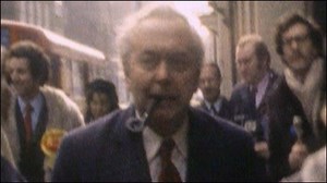 1974: Wilson scrapes working majority