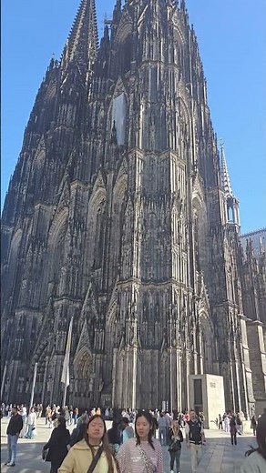 Cologne Schildergasse - City Tour in Cologne, Germany
