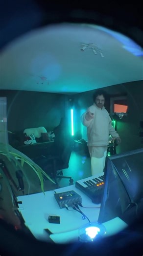 Beat Drop Challenge: Keep Your Cool Without Stank Face