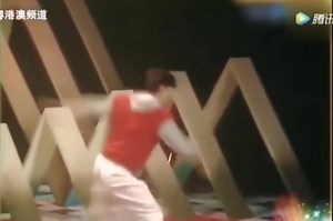 Step into the time machine, folks! Journey back to the days of a young Donnie Yen, showcasing his breathtaking mastery of Wushu. This charming throwback video sees our favorite martial arts maestro in the making. Give it a whirl and let's admire the finesse that propelled him into the global limelight that he so rightly deserves. #ThrowbackThursday #DonnieYen #MartialArtsMagic | Martial Arts