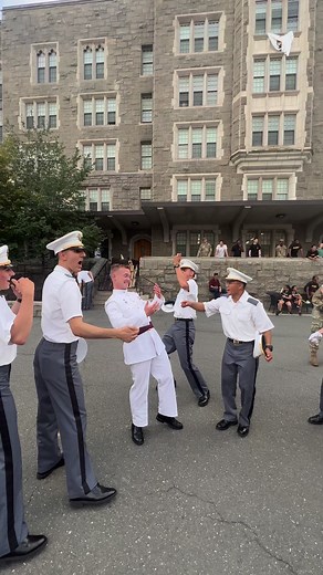 528K views · 4.9K reactions | What a cool jewel you got from your...