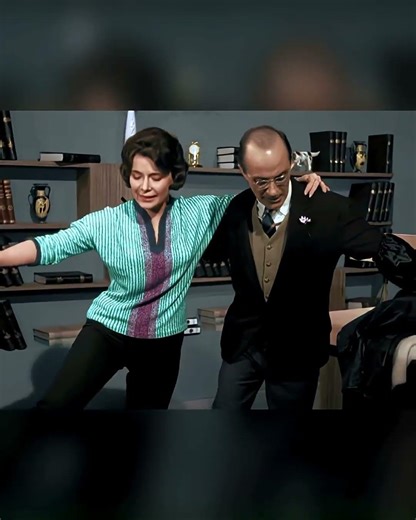 Να παραγγείλω ναργιλέ? #greekcomedy #shorts #ατάκες #shortsvideo #comedy #greece #foryou