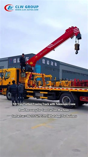 Tilt Tray Flatbed Tow Wrecker Truck with Telescopic Crane #emergencyrecovery #emergencytowing