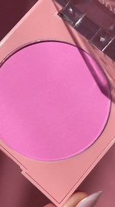 🚨THIS ISN'T A DRILL🚨 Everything is 30% off on colourpop.com, it's the perfect time to restock on all your faves or try something new !! 💗 #colourpop #colourpopmakeup | ColourPop