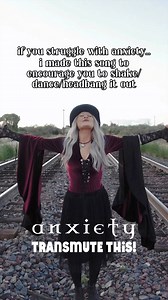 🔊💥🔮🧙‍♀️ 𝔱𝔯𝔞𝔫𝔰𝔪𝔲𝔱𝔢 𝔱𝔥𝔦𝔰 🪄 #alchemy #witchtok #bassmusic #wubs #mystical #transmutation #darkfeminine #shadowwork #dropthebass | Samantha Leah